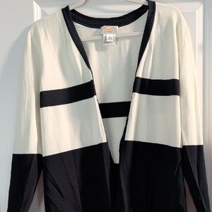 Talbots Women's Sweater Cardigan - Black and White